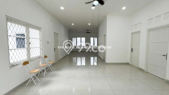 Sewa Rumah Mewah di Kebayoran Baru Jakarta Selatan Harga Rp 5,4 Miliar/ Tahun Sewa Rumah Mewah di Kebayoran Baru Jakarta Selatan Harga Rp 5,4 Miliar/ Tahun