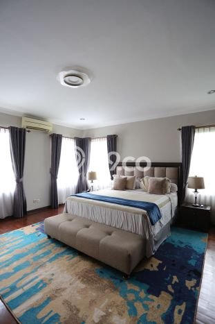 Rumah Elit Modern Siap Huni di Lippo Karawaci Tangerang Rumah Elit Modern Siap Huni di Lippo Karawaci Tangerang