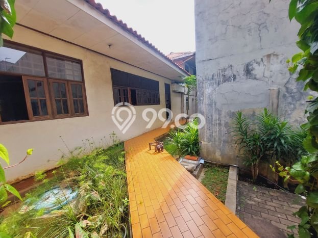 Hunian Mewah LB 340m2 Siap Pakai Desain Elegan di Grogol, Jakarta Barat Hunian Mewah LB 340m2 Siap Pakai Desain Elegan di Grogol, Jakarta Barat