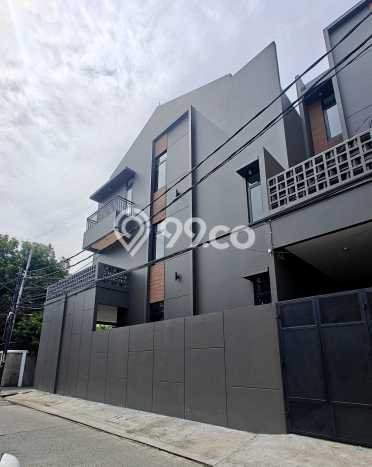 Rumah Elit Modern Siap Huni di Duri Kepa Jakarta Barat Rumah Elit Modern Siap Huni di Duri Kepa Jakarta Barat