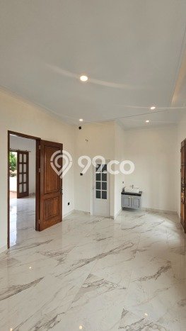 Hunian Mewah Siap Huni LT 103m2 di Jagakarsa, Jakarta Selatan Hunian Mewah Siap Huni LT 103m2 di Jagakarsa, Jakarta Selatan