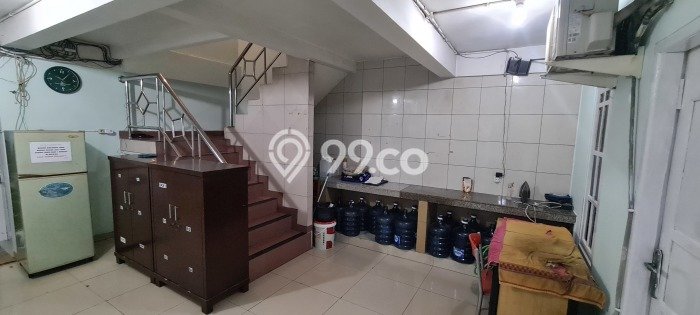 Kost Dijual di Grogol dengan 35 KT dan Luas 567m2 Kost Dijual di Grogol dengan 35 KT dan Luas 567m2