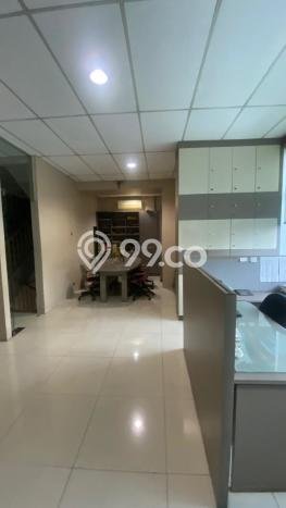 AREA BISNIS! Ruko Kawasan Kembangan, Luas 84m2m², Jalan Utama, Strategis AREA BISNIS! Ruko Kawasan Kembangan, Luas 84m2m², Jalan Utama, Strategis