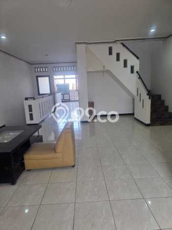 Rumah Luas Asri 7 KT Siap Pakai di Poris Tangerang Rumah Luas Asri 7 KT Siap Pakai di Poris Tangerang