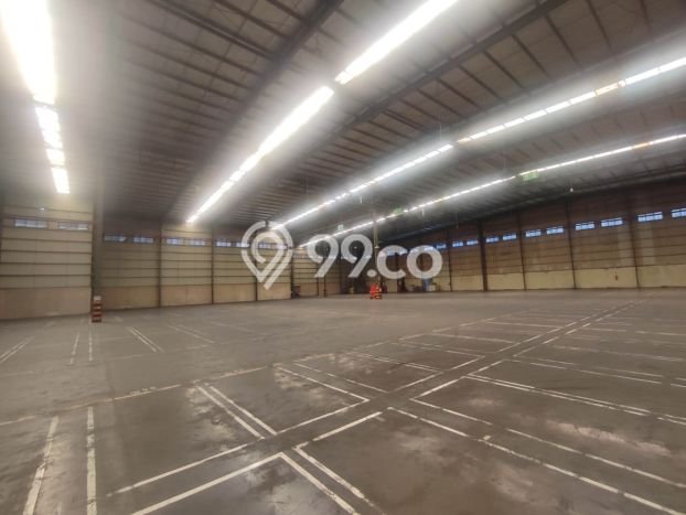 Unit Gudang Dijual di Purwakarta Purwakarta 14700m2 Unit Gudang Dijual di Purwakarta Purwakarta 14700m2