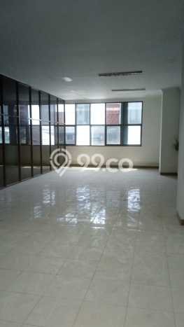 LOKASI SUPER STRATEGIS! Ruko Kawasan , Luas 900m2m², Ramai Pengunjung LOKASI SUPER STRATEGIS! Ruko Kawasan , Luas 900m2m², Ramai Pengunjung