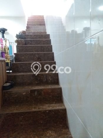 Rumah Minimalis 6 KT LT 90m2 di Taman Palem Rumah Minimalis 6 KT LT 90m2 di Taman Palem