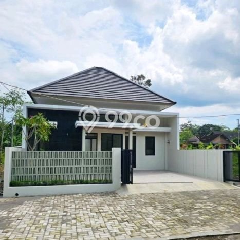 Hunian Strategis 2 KT LB 40m2 Kondisi Bagus di Ciwastra Hunian Strategis 2 KT LB 40m2 Kondisi Bagus di Ciwastra