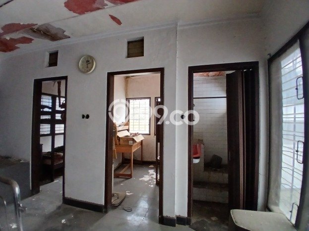 Dijual Cepat Rumah Favorit Siap Huni LB 200m2 di Semarang Timur, Semarang Dijual Cepat Rumah Favorit Siap Huni LB 200m2 di Semarang Timur, Semarang
