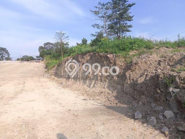 Tanah Strategis Dijual di Gondangrejo Karanganyar 5873m2 Tanah Strategis Dijual di Gondangrejo Karanganyar 5873m2