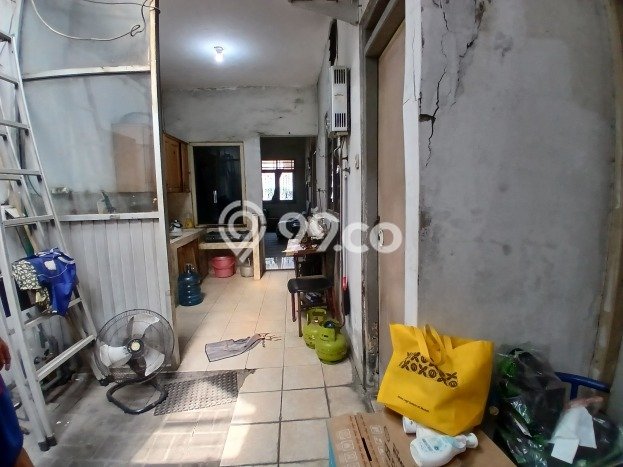 Siap Huni Rumah Mewah 3 Kamar di Semarang Timur Dekat ke Mana Saja Siap Huni Rumah Mewah 3 Kamar di Semarang Timur Dekat ke Mana Saja