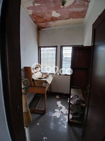 Dijual Cepat Rumah Favorit Siap Huni LB 200m2 di Semarang Timur, Semarang Dijual Cepat Rumah Favorit Siap Huni LB 200m2 di Semarang Timur, Semarang