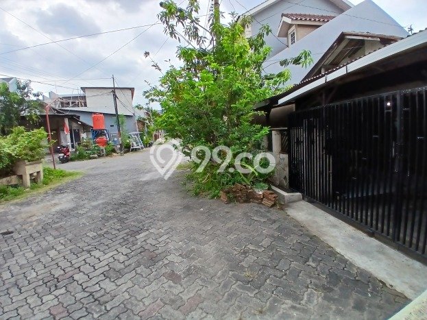 For Sale Hunian Rumah Terawat 3 Kamar di Tawangmas, Semarang For Sale Hunian Rumah Terawat 3 Kamar di Tawangmas, Semarang