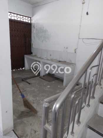 Disewakan! Rumah 17 Kamar Tidur &
7 Kamar Mandi di Kranggan, Semarang Disewakan! Rumah 17 Kamar Tidur &
7 Kamar Mandi di Kranggan, Semarang