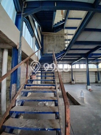 Gudang Komersial Disewakan di Ngaliyan Semarang Luas 1000m2 Gudang Komersial Disewakan di Ngaliyan Semarang Luas 1000m2