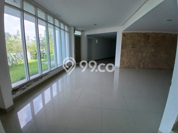 Rumah Elit Modern Tanpa Renovasi di Jangli Semarang Rumah Elit Modern Tanpa Renovasi di Jangli Semarang