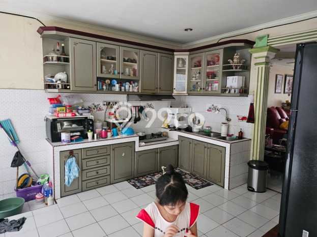 Dijual Rumah Eksklusif 3 KT di Taman Palem, Jakarta Barat Dijual Rumah Eksklusif 3 KT di Taman Palem, Jakarta Barat