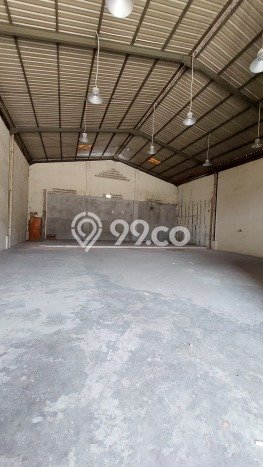 AREA KOMERSIAL! Gudang Disewakan di Benda, Luas 375m², Akses Utama, Ready Bisnis AREA KOMERSIAL! Gudang Disewakan di Benda, Luas 375m², Akses Utama, Ready Bisnis