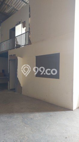 AREA KOMERSIAL! Gudang Disewakan di Benda, Luas 375m², Akses Utama, Ready Bisnis AREA KOMERSIAL! Gudang Disewakan di Benda, Luas 375m², Akses Utama, Ready Bisnis