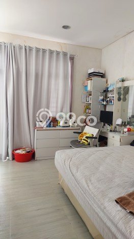 Hunian Strategis 2 KT LB 88m2 Kondisi Bagus di Green Lake City Hunian Strategis 2 KT LB 88m2 Kondisi Bagus di Green Lake City