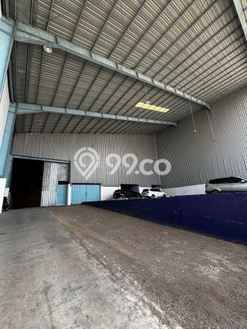 Gudang Komersial Disewakan di Benowo Surabaya Luas 3900m2 Gudang Komersial Disewakan di Benowo Surabaya Luas 3900m2