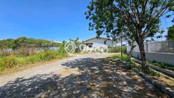 Lahan Dijual Lokasi Manyar, Gresik dengan Luas Tanah 36128m2 dan Status - Lahan Dijual Lokasi Manyar, Gresik dengan Luas Tanah 36128m2 dan Status -