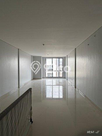 Ruko Disewa di Surabaya dengan LB 196m2 Area Komersial Ramai Ruko Disewa di Surabaya dengan LB 196m2 Area Komersial Ramai