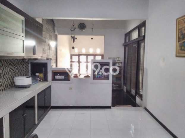 Rumah Luxury Modern Siap Huni di Galaxy Surabaya Rumah Luxury Modern Siap Huni di Galaxy Surabaya