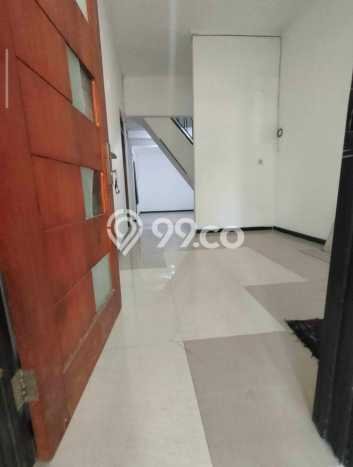 Rumah Cantik Siap Huni Di Wiyung Luas 120m2 Lokasi Strategis Rumah Cantik Siap Huni Di Wiyung Luas 120m2 Lokasi Strategis