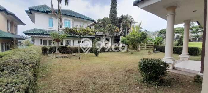LOKASI STRATEGIS! Vila Kawasan Puncak, Area 450m², Lingkungan Strategis LOKASI STRATEGIS! Vila Kawasan Puncak, Area 450m², Lingkungan Strategis