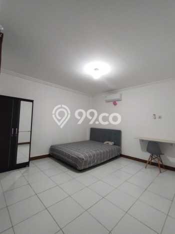 Unit Kost Dijual di Kemanggisan dengan 17 Kamar Kawasan Ramai Unit Kost Dijual di Kemanggisan dengan 17 Kamar Kawasan Ramai