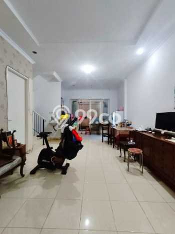 For Sale Hunian Rumah Nyaman 3 KT di Cinere, Jakarta Selatan For Sale Hunian Rumah Nyaman 3 KT di Cinere, Jakarta Selatan