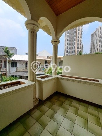 Dijual Rumah Mewah Elegan Dengan View Eksklusif di Pondok Indah, Jakarta Selatan Dijual Rumah Mewah Elegan Dengan View Eksklusif di Pondok Indah, Jakarta Selatan