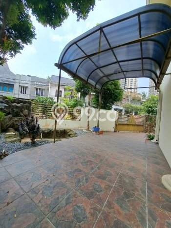 Dijual Rumah Mewah Elegan Dengan View Eksklusif di Pondok Indah, Jakarta Selatan Dijual Rumah Mewah Elegan Dengan View Eksklusif di Pondok Indah, Jakarta Selatan