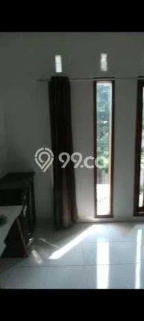 LOKASI STRATEGIS! Rumah di Pondok Labu, Akses ke Stasiun, 7 KT, LT 120m² Bangunan 110m² LOKASI STRATEGIS! Rumah di Pondok Labu, Akses ke Stasiun, 7 KT, LT 120m² Bangunan 110m²