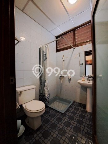 Dijual Rumah Mewah Elegan Dengan View Eksklusif di Pondok Indah, Jakarta Selatan Dijual Rumah Mewah Elegan Dengan View Eksklusif di Pondok Indah, Jakarta Selatan