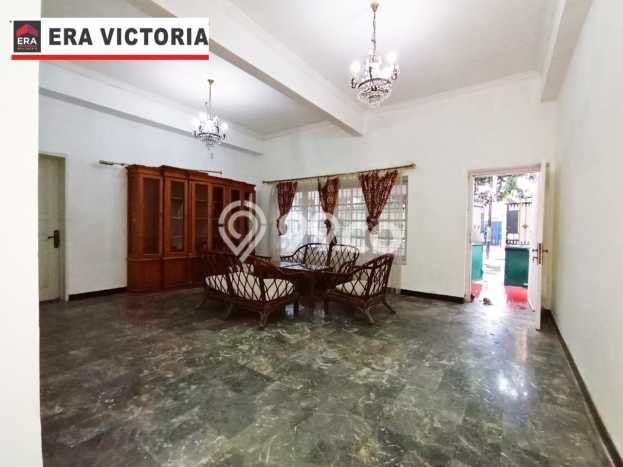 Disewakan Hunian Konsep Minimalis di Kebayoran Baru Jakarta Selatan dengan 5 KT Disewakan Hunian Konsep Minimalis di Kebayoran Baru Jakarta Selatan dengan 5 KT