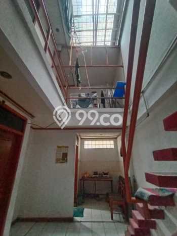 Ready to Use! Luxury House LT 308m2 Desain Modern di Bandung Kota Ready to Use! Luxury House LT 308m2 Desain Modern di Bandung Kota