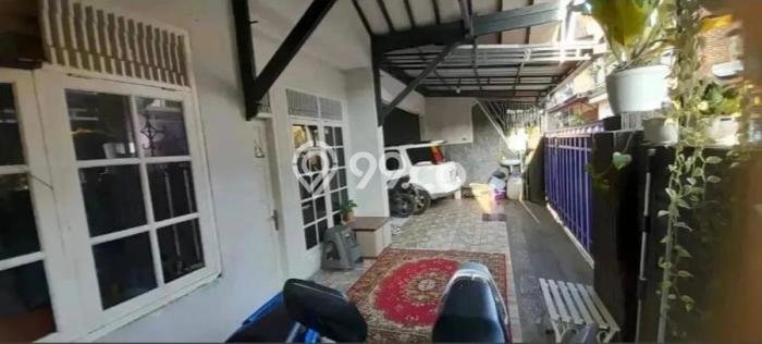 For Sale Rumah 3 Kamar Lokasi Strategis Nyaman dan Strategis di Antapani For Sale Rumah 3 Kamar Lokasi Strategis Nyaman dan Strategis di Antapani