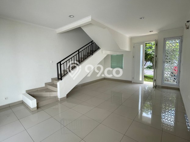 For Sale Hunian Rumah Terawat 2 KT di Summarecon Bandung, Bandung For Sale Hunian Rumah Terawat 2 KT di Summarecon Bandung, Bandung