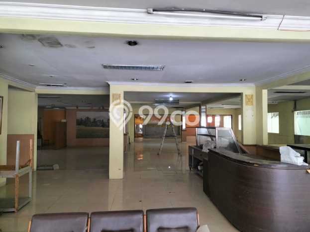 Komersial untuk Disewa di Pusat Bandung Luas Bangunan 800m2 Komersial untuk Disewa di Pusat Bandung Luas Bangunan 800m2