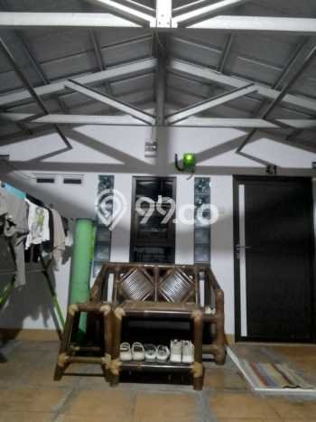 Rumah Kost untuk Dijual di Cimahi Punya 22 Kamar Rumah Kost untuk Dijual di Cimahi Punya 22 Kamar