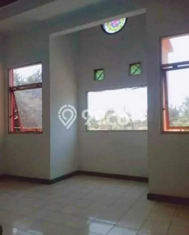 Ruko Disewa di Bandung dengan LB 80m2 Area Komersial Ramai Ruko Disewa di Bandung dengan LB 80m2 Area Komersial Ramai