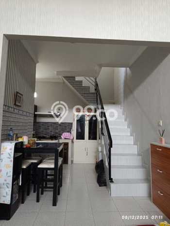 Rumah Modern 2 KT di Kebraon Surabaya Semi Furnished Rumah Modern 2 KT di Kebraon Surabaya Semi Furnished