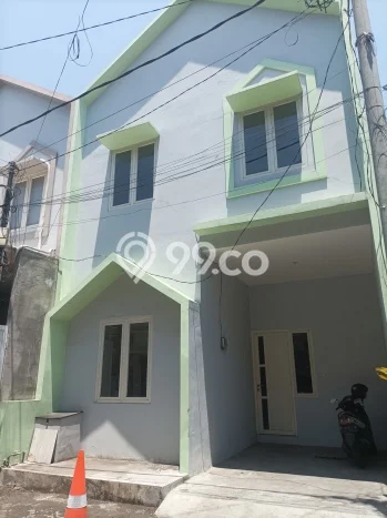 For Sale Rumah 2 Kamar Lokasi Strategis Nyaman dan Strategis di Jambangan For Sale Rumah 2 Kamar Lokasi Strategis Nyaman dan Strategis di Jambangan