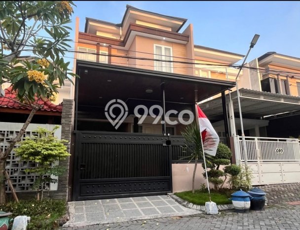 Rumah Strategis Modern Lb 180m2 di Sambikerep, Surabaya Rumah Strategis Modern Lb 180m2 di Sambikerep, Surabaya