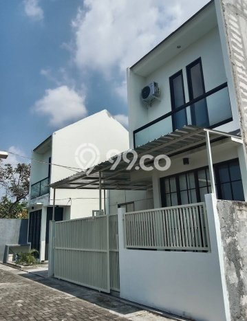 Rumah 3 KT 2 KM di Lokasi Strategis Sambikerep, Surabaya Rumah 3 KT 2 KM di Lokasi Strategis Sambikerep, Surabaya