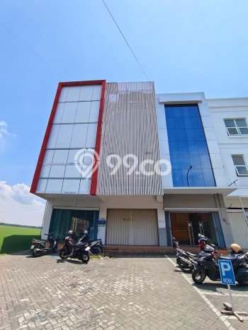 Ruko untuk Disewa di Pusat Semarang Luas Bangunan 418m2 Ruko untuk Disewa di Pusat Semarang Luas Bangunan 418m2