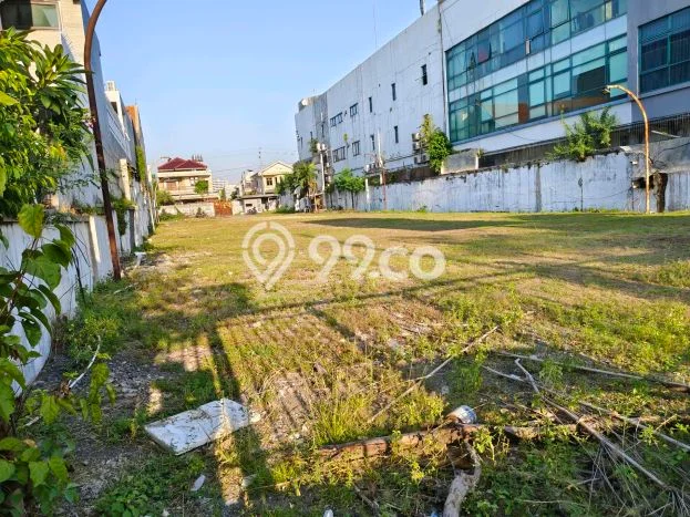 Tanah Dijual Lokasi Strategis di Semarang dengan Luas 1710m2 Tanah Dijual Lokasi Strategis di Semarang dengan Luas 1710m2