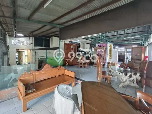 Dijual Komersial di Banyumanik Semarang LT 944m2 / LB 400m2 Dijual Komersial di Banyumanik Semarang LT 944m2 / LB 400m2